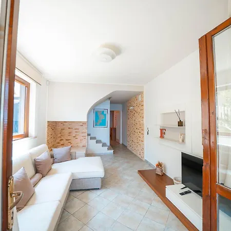 Capovillas - Delle Sirene Villa San Costantino