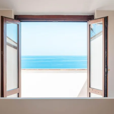 Capovillas - Delle Sirene Villa *