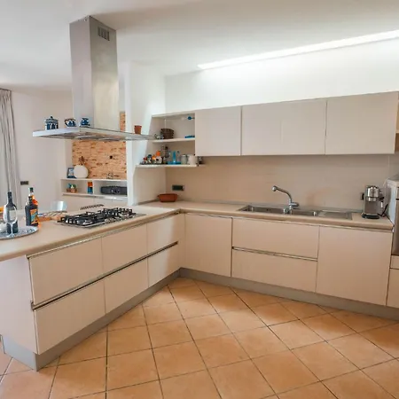 Capovillas - Delle Sirene Villa San Costantino
