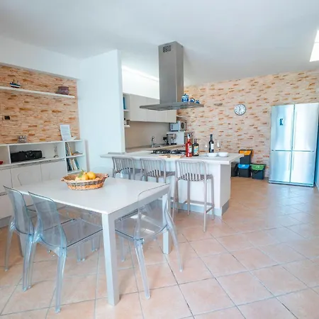 Villa Capovillas - Delle Sirene San Costantino