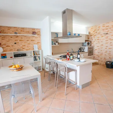 Capovillas - Delle Sirene *